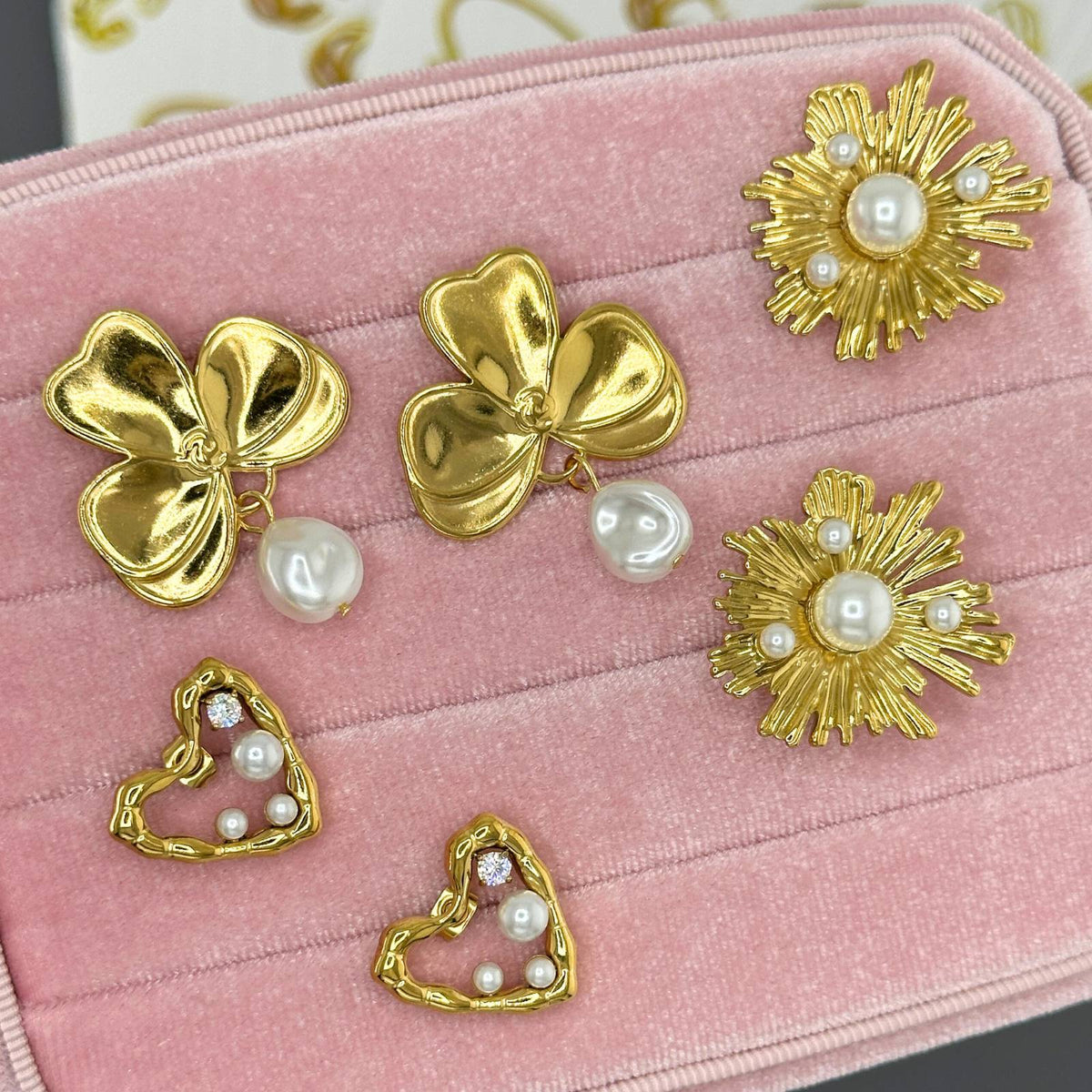 Fleur Flower Élise Earrings
