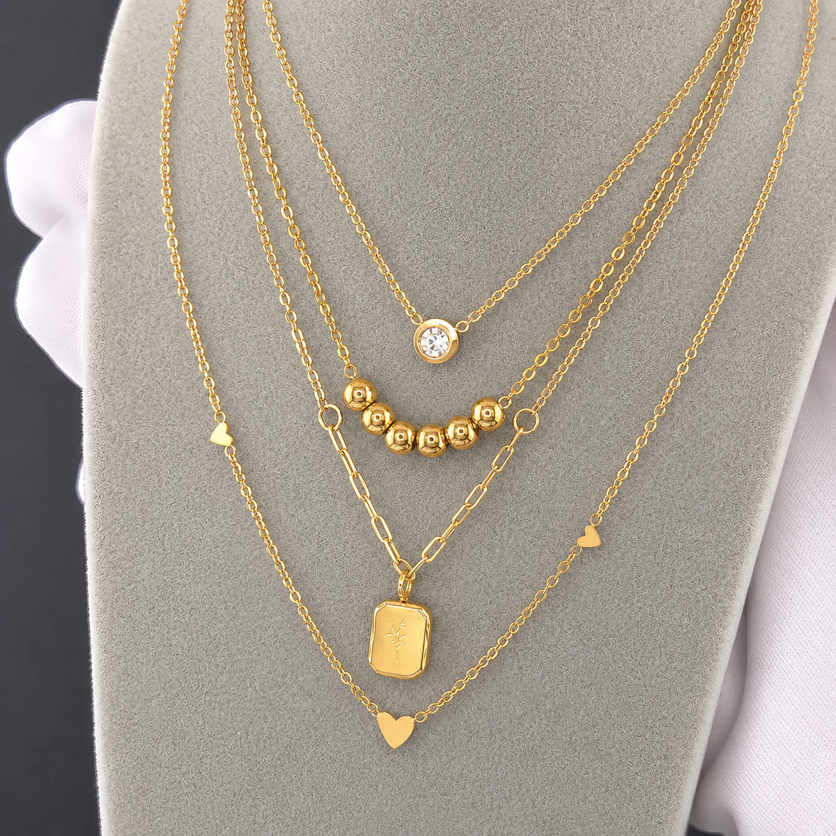 Amara Heart Élise Necklace