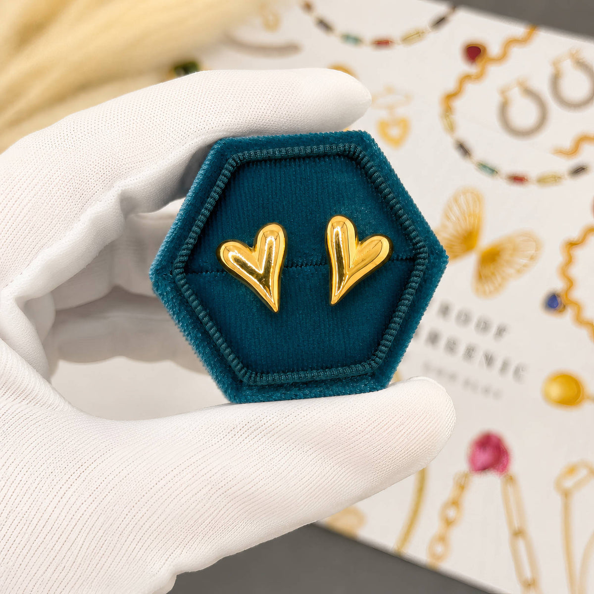 Amara Heart Odette Earrings