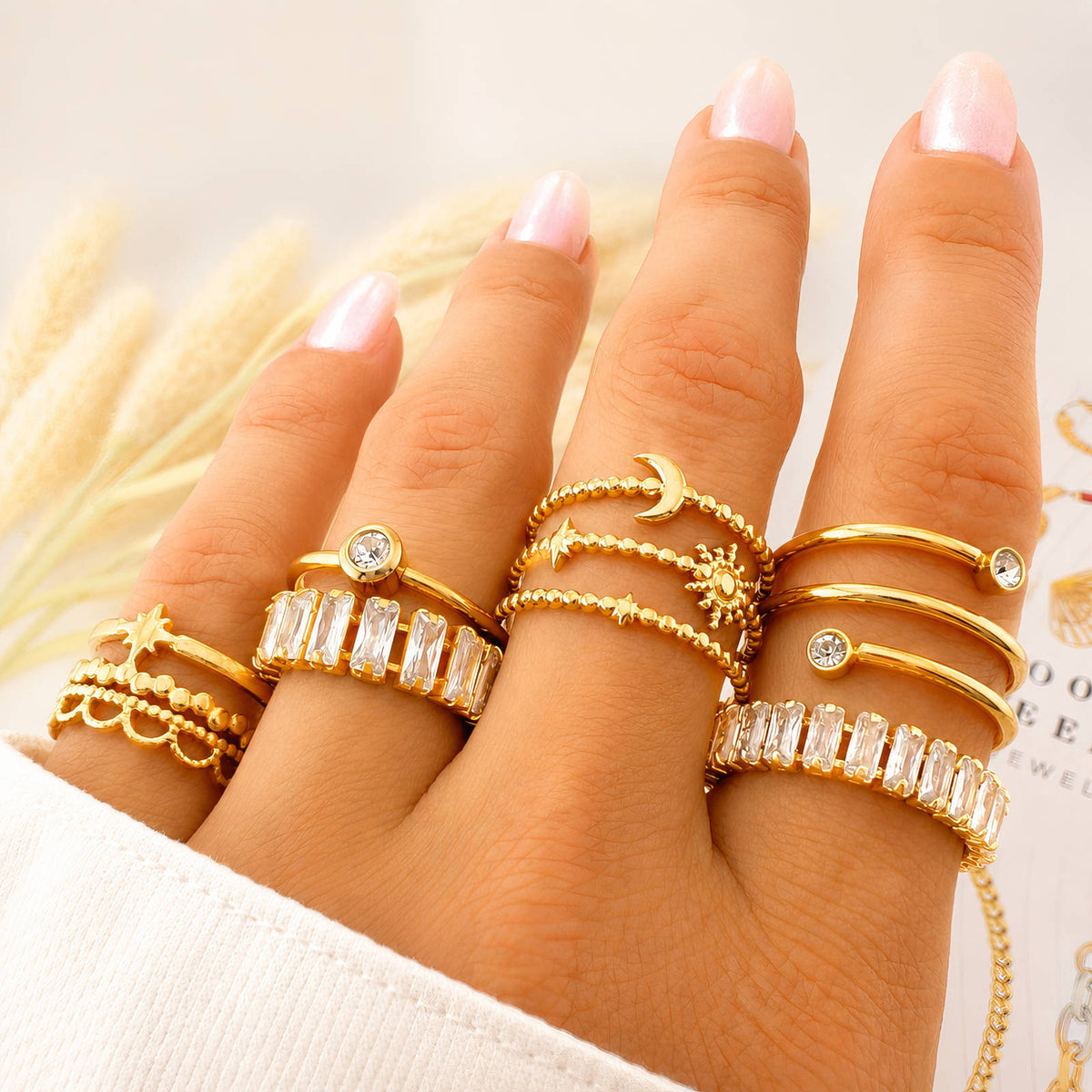 Danielle III Ring