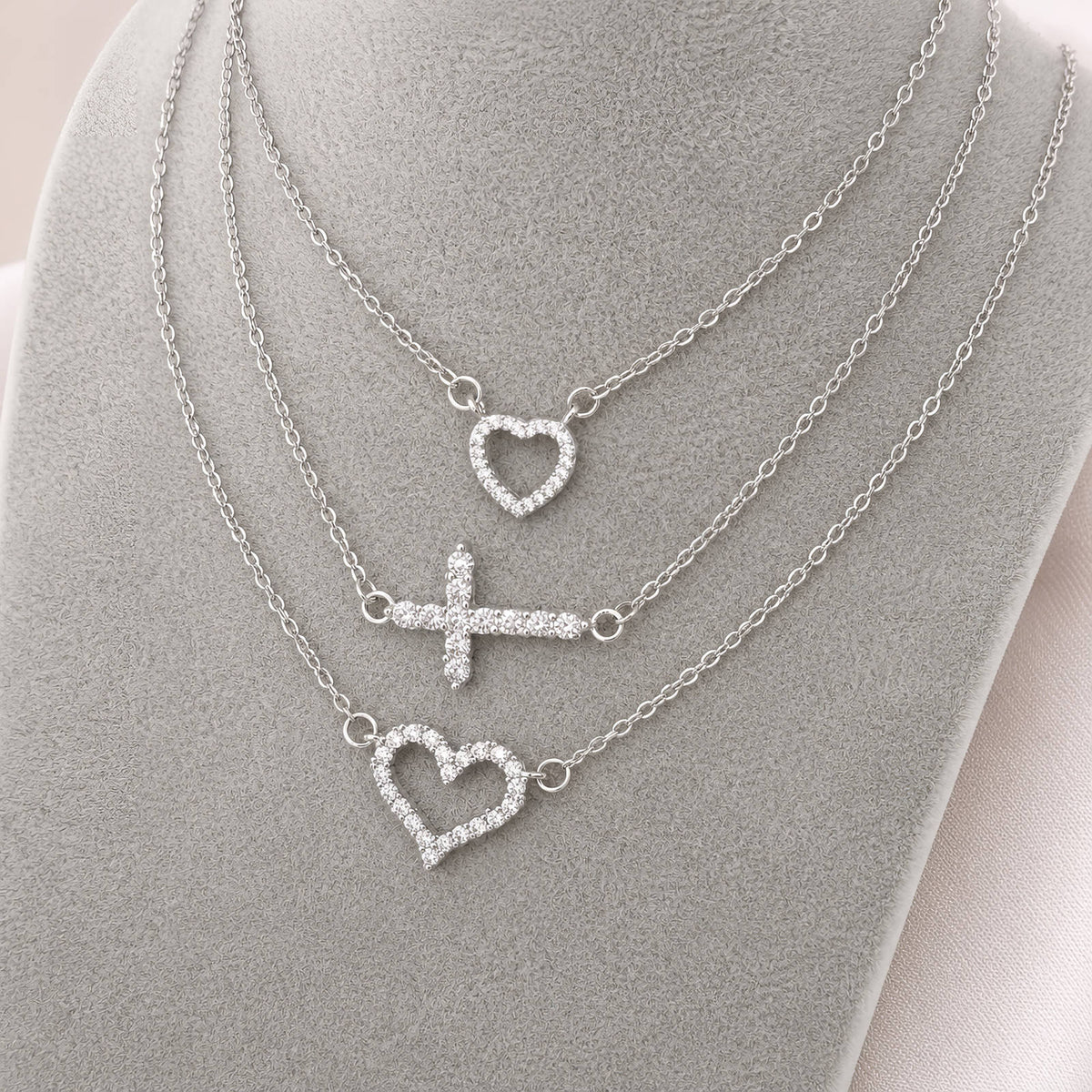 Amara Heart Odette Necklace