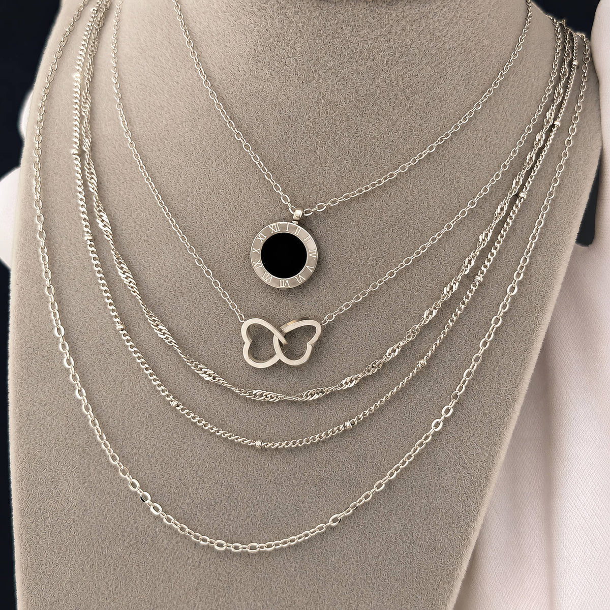 Amara Heart Perrine Necklace