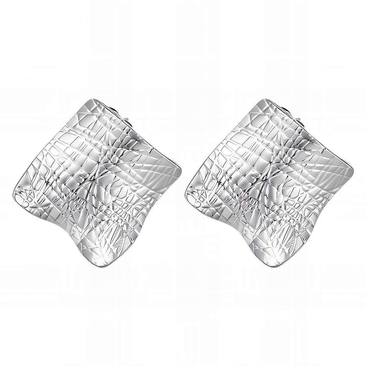 Léa Stud Earrings